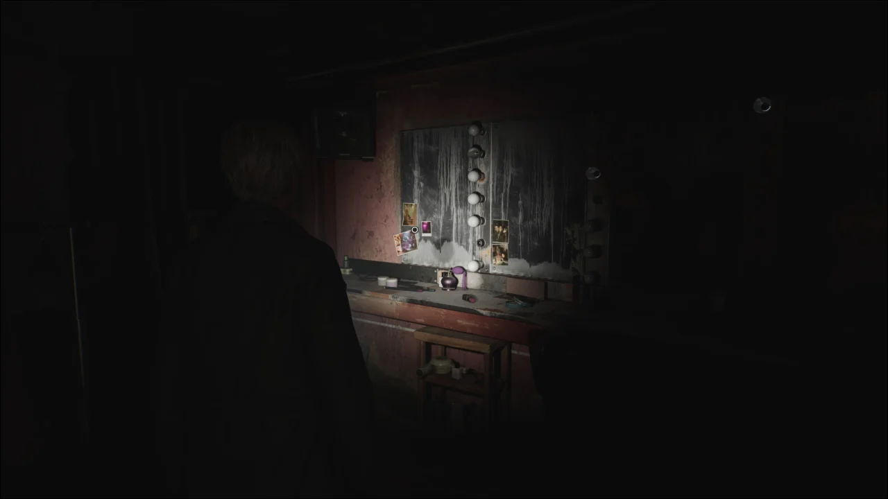 SILENT HILL 2 REMAKE - FOTO ESTRANHA 9/26